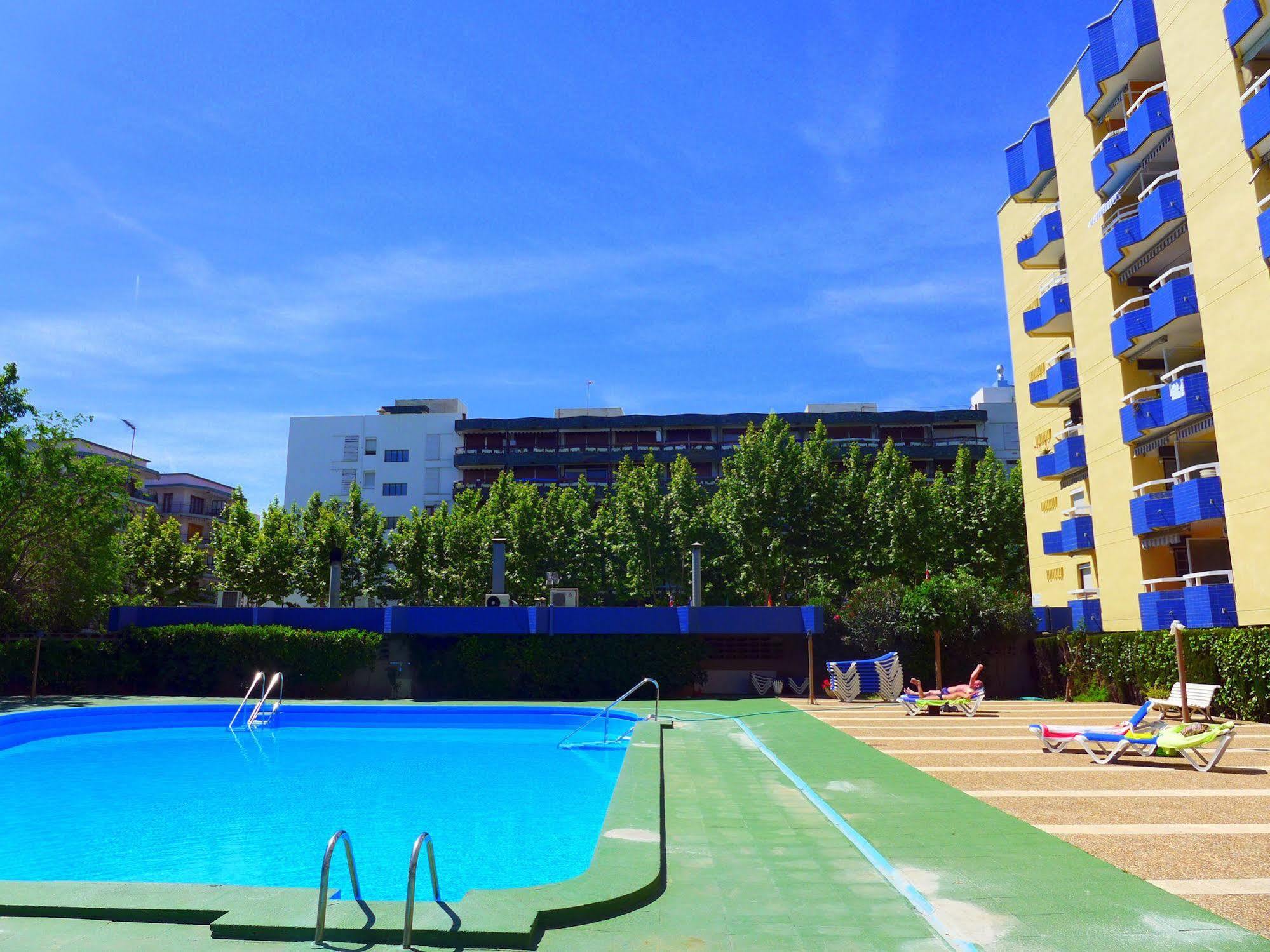 Apartamentos Alboran-Arysal Salou Extérieur photo